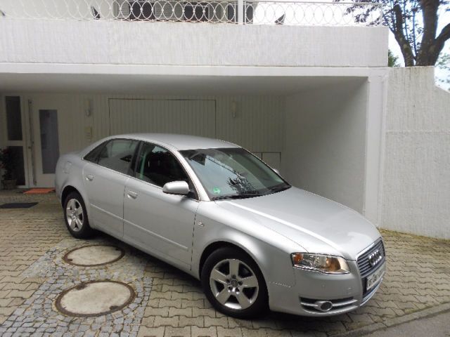 Gebraucht Audi A4 Business 131 PS (96 kW) 2007 Silber metallic Limousine