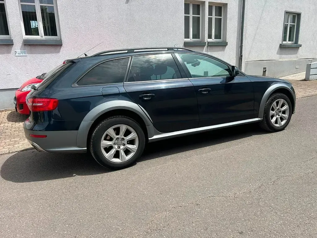 Gebraucht Audi A4 Allroad Sport 245 PS (180 kW) 2014 Blau Kombi