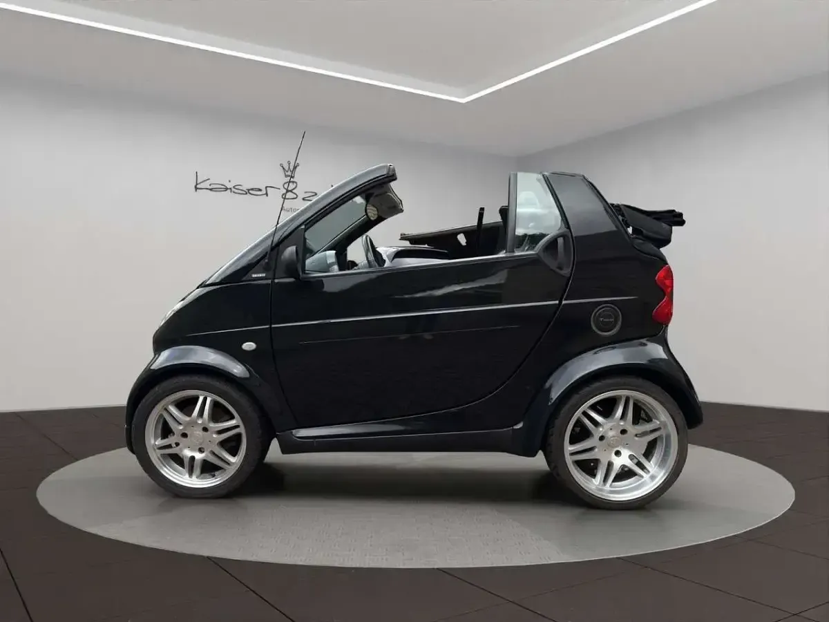 Używany Smart ForTwo Cabrio Brabus 71 KM (52 kW) 2002 Czarny Kabriolet