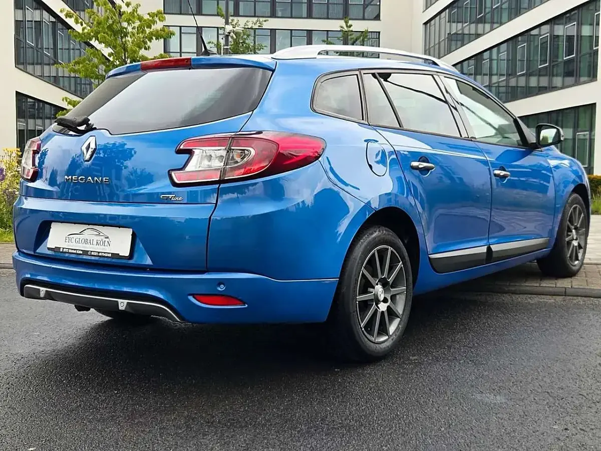 Usata Renault Mégane GrandTour Dynamique 131 CV (96 kW) 2012 Blu Station wagon