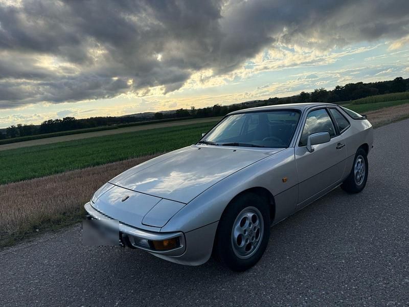 Silber Gebraucht 1986 Porsche 924 Coupé | 15.300 € - Bild 1/4
