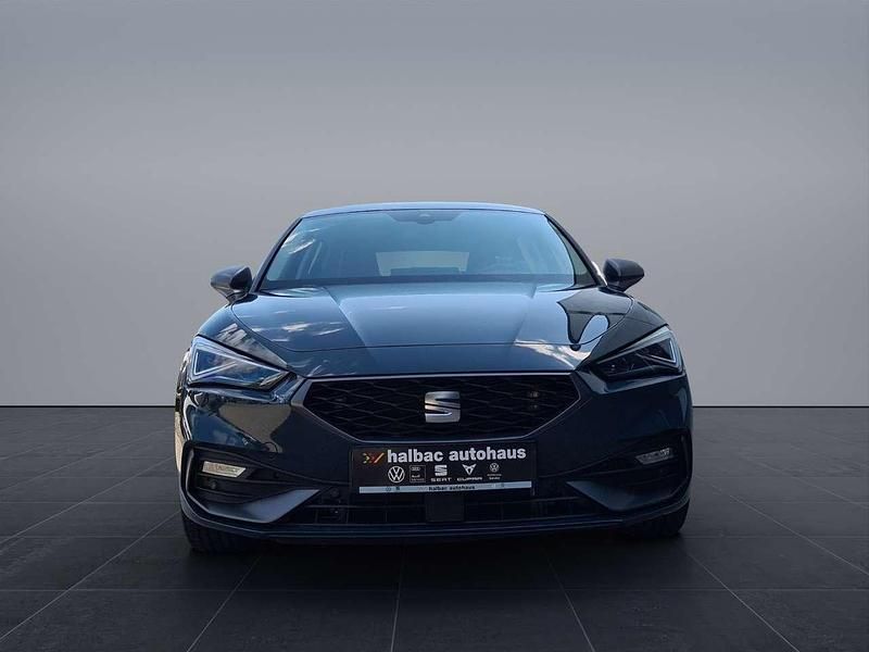 Gebraucht Seat Leon FR 150 PS (110 kW) 2025 Blau Limousine