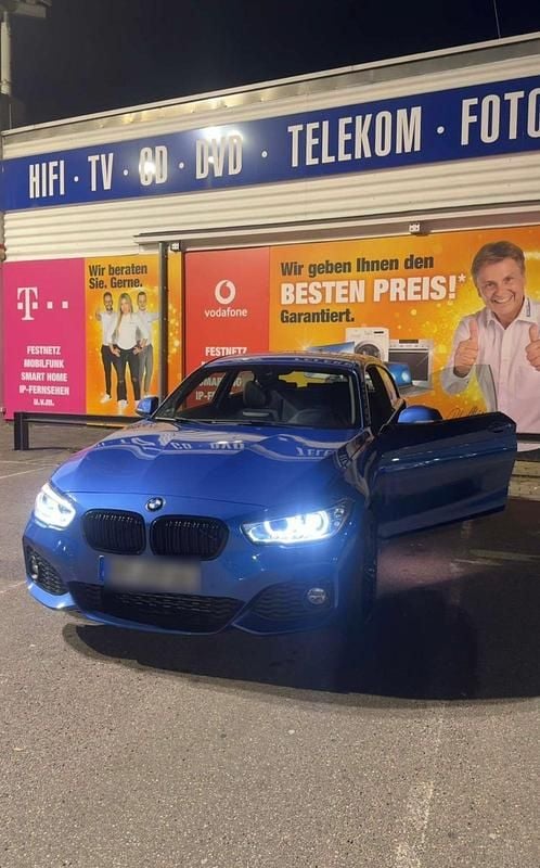 Blau Gebraucht 2017 BMW 125 M Sport Kleinwagen | 15.200 € (Fairer Preis) - Bild 1/4
