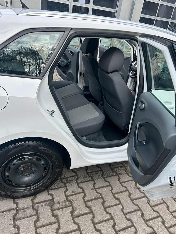 Gebraucht Seat Ibiza ST 69 PS (50 kW) 2011 Weiß Kombi