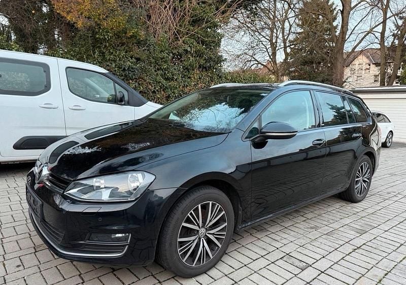Gebraucht VW Golf VII 110 PS (80 kW) 2016 Schwarz Kombi