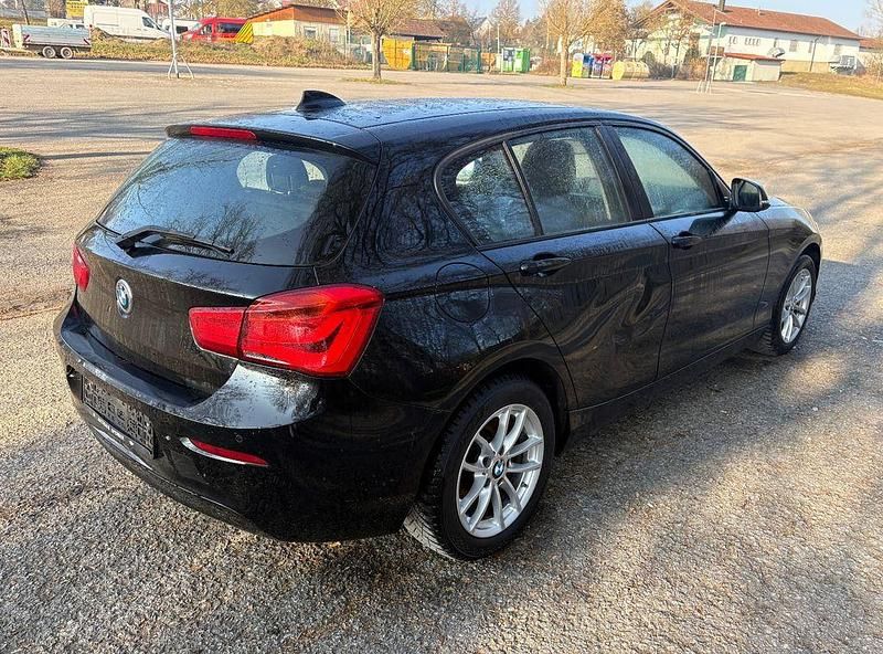 Gebraucht BMW 116 Advantage 109 PS (80 kW) 2017 Schwarz Kleinwagen