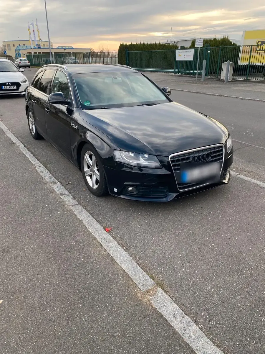 Gebraucht Audi A4 160 PS (117 kW) 2008 Schwarz Kombi