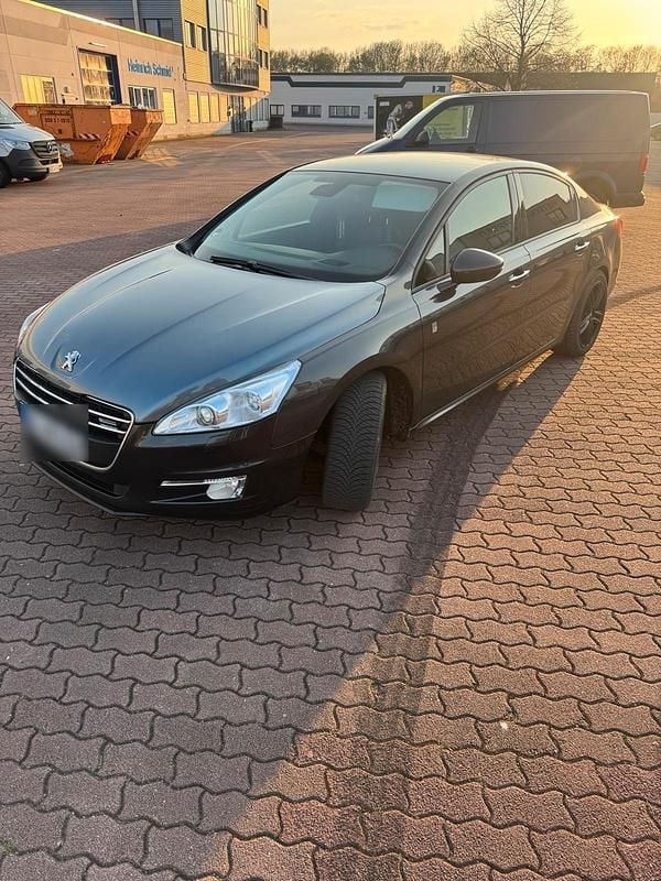 Gebraucht Peugeot 508 200 PS (147 kW) 2014 Grau Limousine