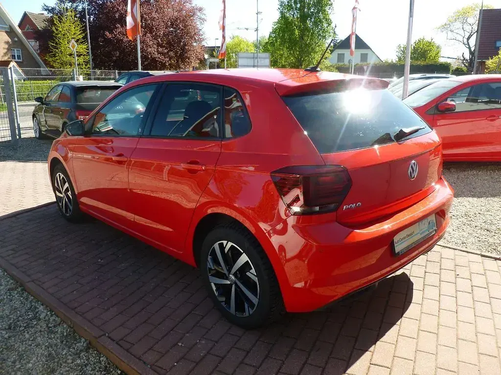 Gebraucht VW Polo Sound 95 PS (69 kW) 2018 Rot Kleinwagen