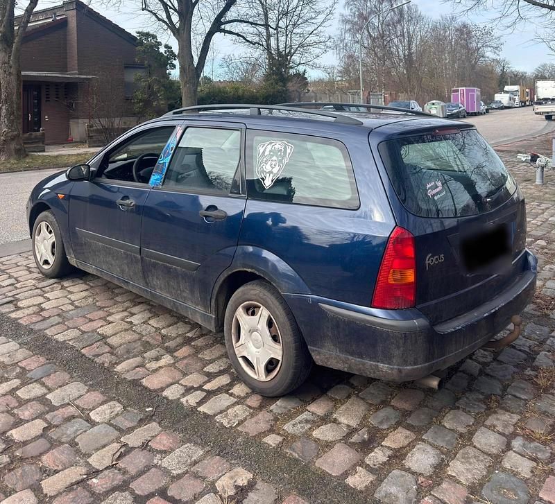 Gebraucht Ford Focus Zetec 100 PS (73 kW) 2003 Blau Kombi