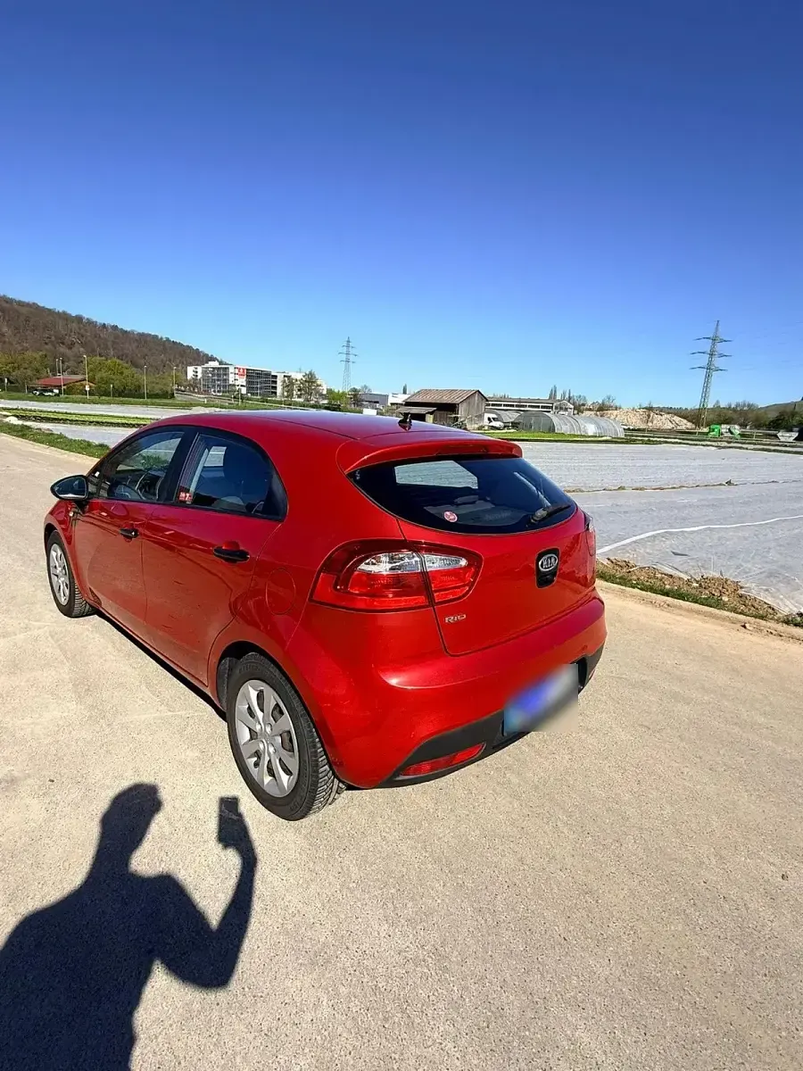 Gebraucht Kia Rio 89 PS (65 kW) 2012 Rot Kleinwagen