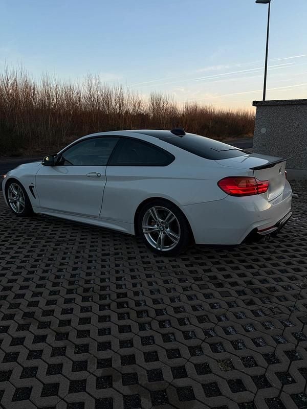 Gebraucht BMW 435 M Sport 313 PS (230 kW) 2014 Weiß Coupé