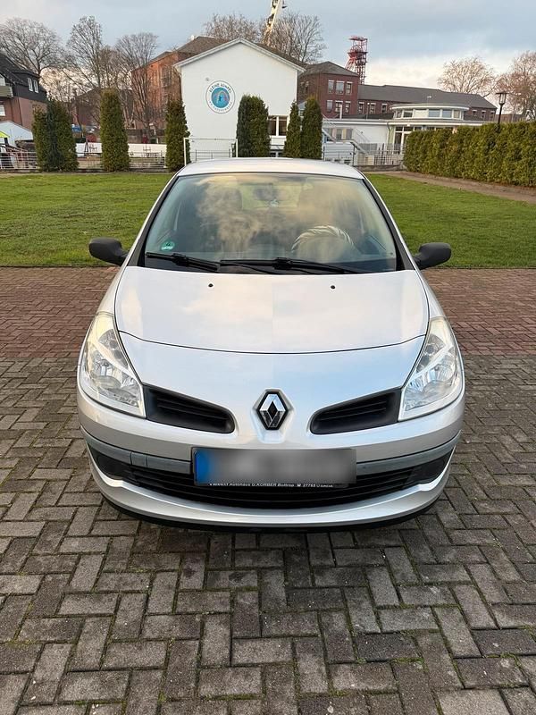 Gebraucht Renault Clio II Authentique 75 PS (55 kW) 2008 Grau Limousine