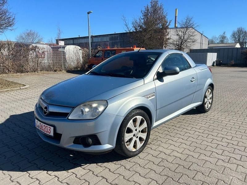 Gebraucht Opel Tigra Edition 125 PS (91 kW) 2007 Blau Cabrio