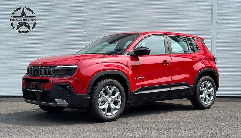 Gebraucht Jeep Avenger Altitude 101 PS (74 kW) 2024 Rot SUV