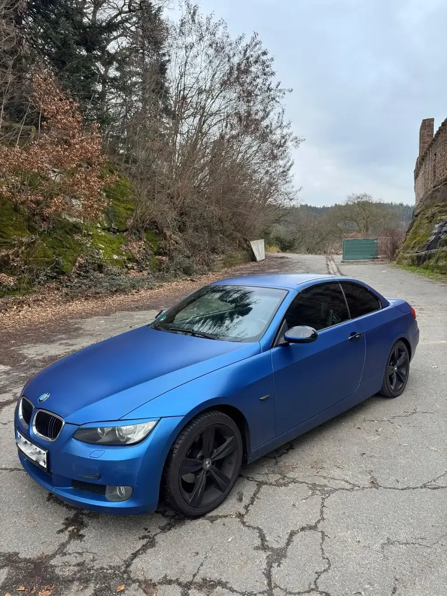 Gebraucht BMW 320 Cabriolet 170 PS (125 kW) 2009 Blau Cabrio