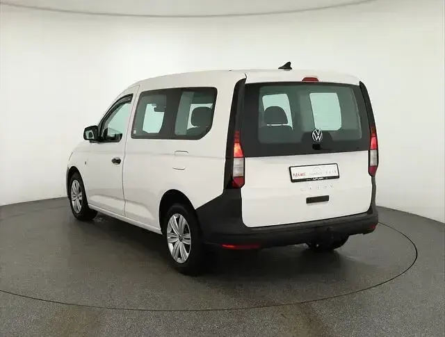 Używany VW Caddy 114 KM (83 kW) 2022 Biały Minivan