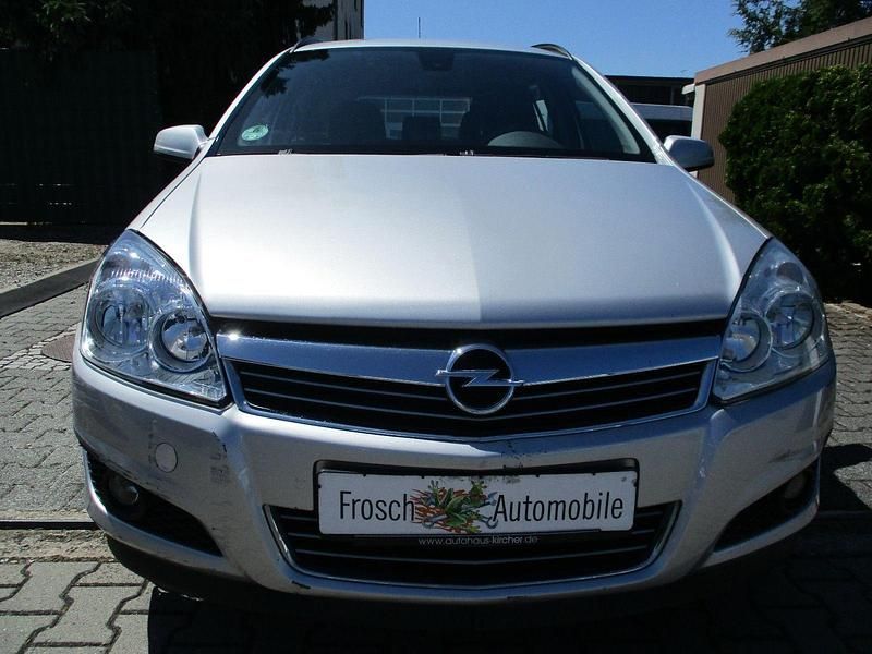 Starsilber iii m2 Gebraucht 2008 Opel Astra Edition Kombi | 1.590 € (Fairer Preis) - Bild 1/4