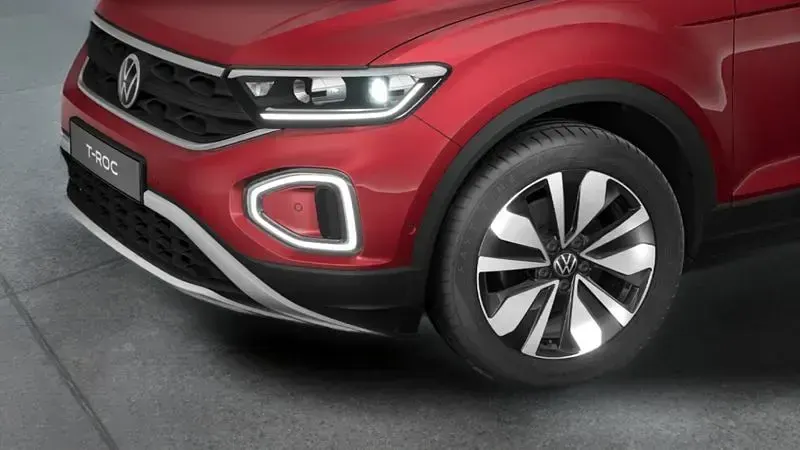 Gebraucht VW T-Roc 116 PS (85 kW) 2025 Rot SUV