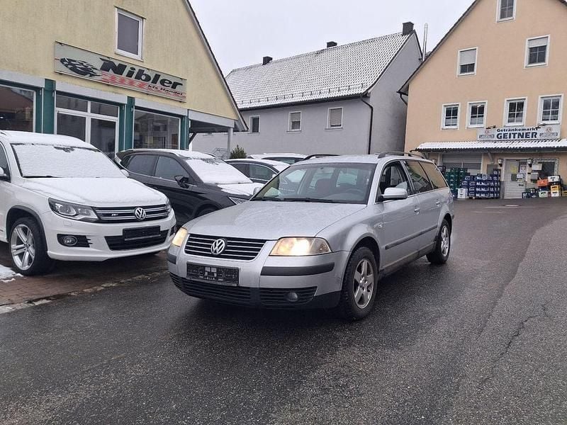 Gebraucht VW Passat 131 PS (96 kW) 2002 Silber Kombi