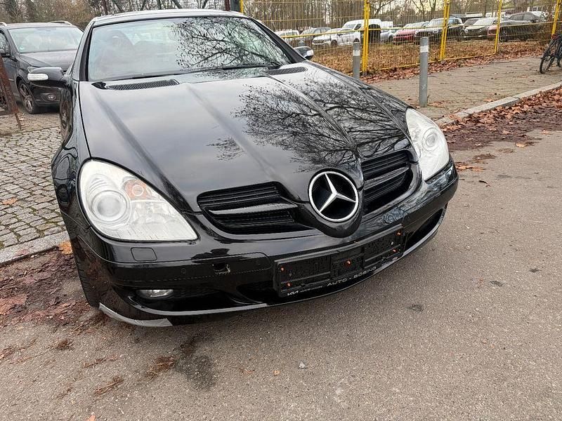 Gebraucht Mercedes SLK350 272 PS (200 kW) 2005 Schwarz Cabrio