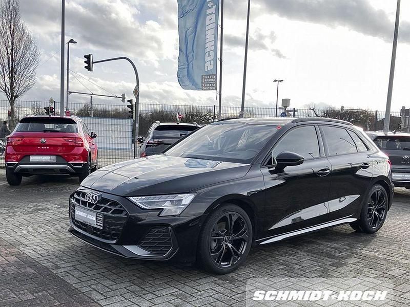 Używany Audi A3 S-Line 150 KM (110 kW) 2024 Czarny Sedan/Limuzyna