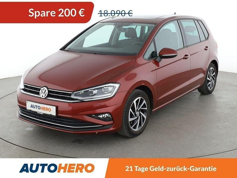 Rot Gebraucht 2019 VW Golf Sportsvan Comfortline Van / Kleinbus | 17.890 € (Fairer Preis) - Bild 1/3
