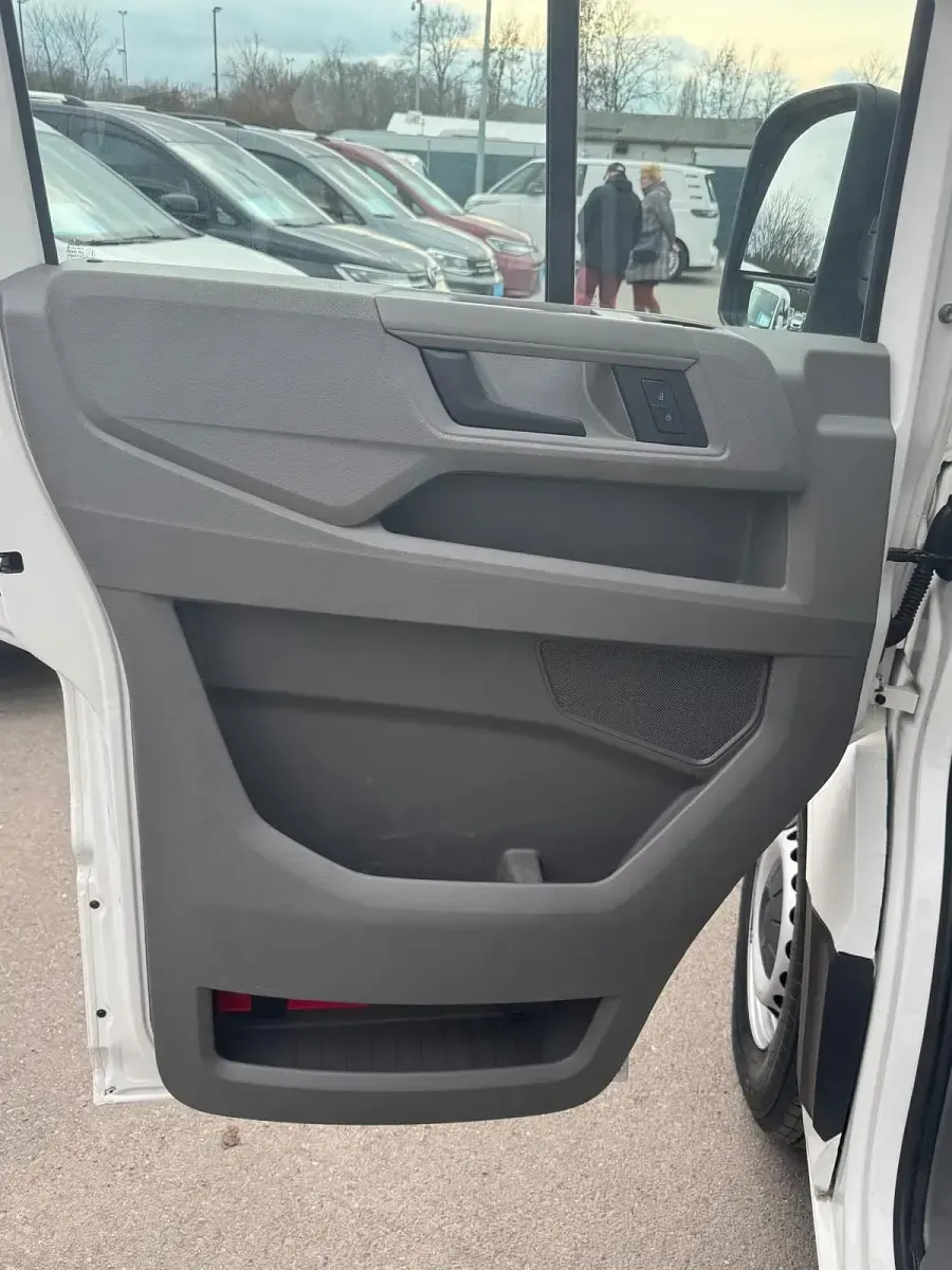 Gebraucht VW Crafter 140 PS (102 kW) 2019 Weiß Van