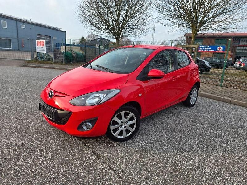 Gebraucht Mazda 2 Center-Line 95 PS (69 kW) 2012 Rot Kleinwagen