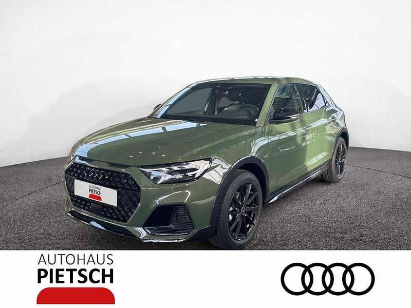 Neu Audi A1 Sport 150 PS (110 kW) 2025 Gruen Kleinwagen