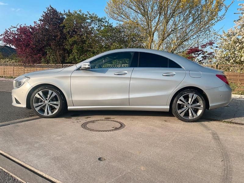 Gebraucht Mercedes CLA200 156 PS (114 kW) 2013 Silber Coupé
