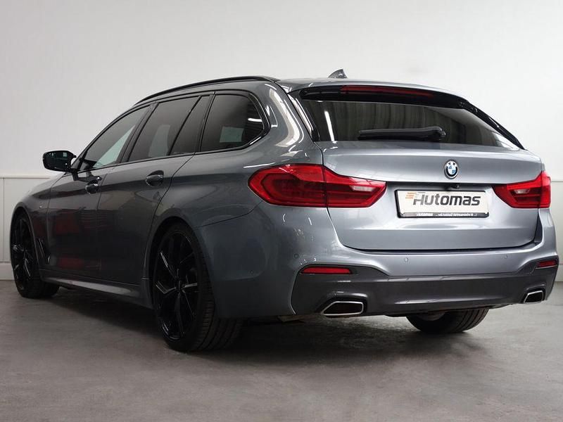 Gebraucht BMW 530 M Sport 252 PS (185 kW) 2020 Bluestone metallic Kombi
