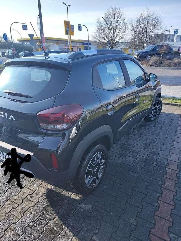 Second-hand Dacia Spring Essentiel 33 kW (45 CP) 2024 Negru Hatchback