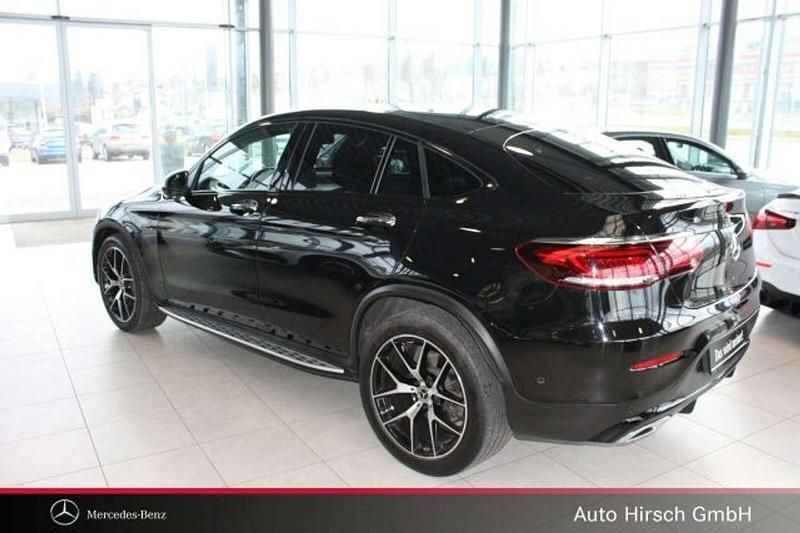 Gebraucht Mercedes GLC300 AMG 245 PS (180 kW) 2019 Lack obsidianschwarz Coupé
