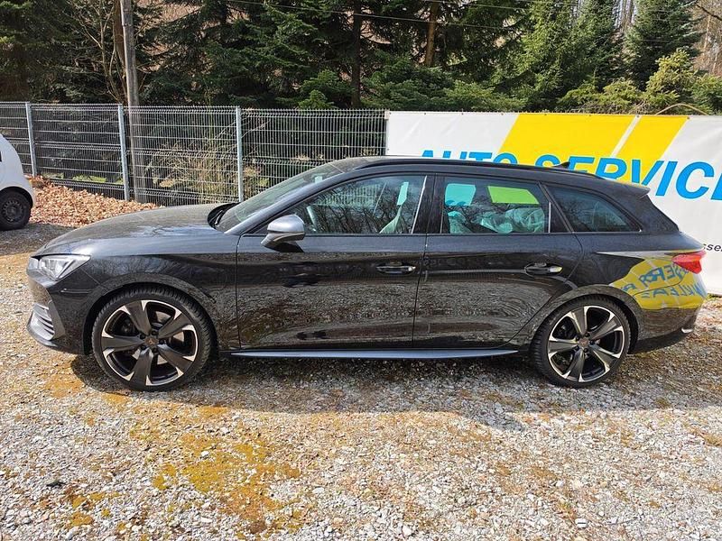 Gebraucht Cupra Leon VZ 150 PS (110 kW) 2022 Schwarz Limousine