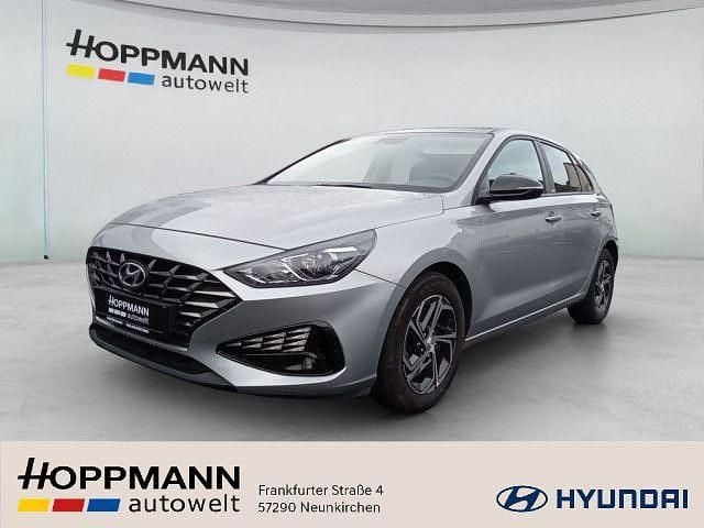 Silber Gebraucht 2022 Hyundai i30 Limousine | 16.890 € (Guter Preis) - Bild 1/4