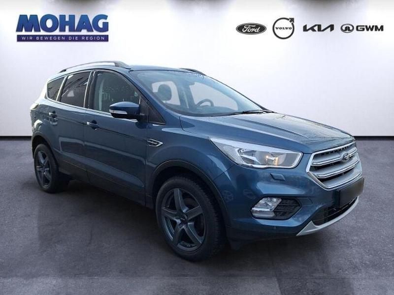 Gebraucht Ford Kuga Trend 120 PS (88 kW) 2019 Blau SUV