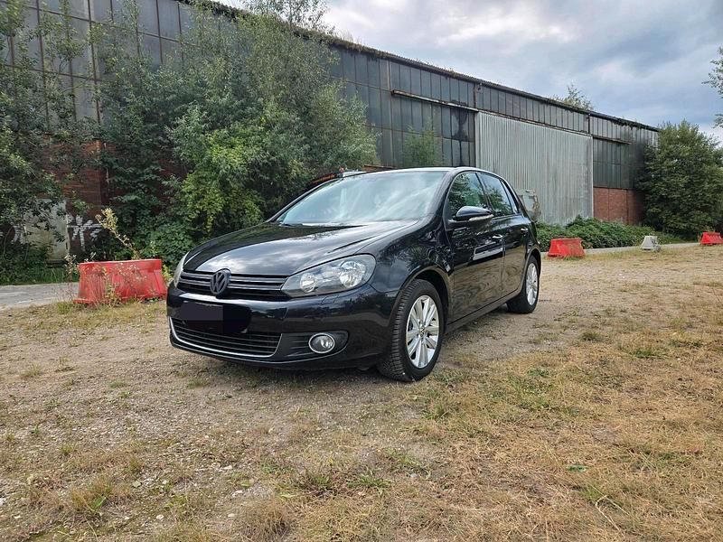 Schwarz Gebraucht 2011 VW Golf VI Limousine | 4.400 € (Fairer Preis) - Bild 1/4