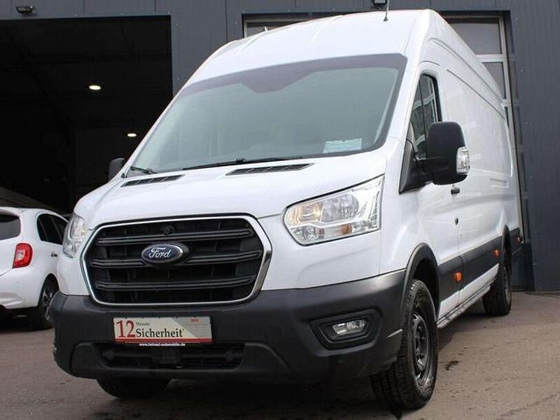 Gebraucht Ford Transit 131 PS (96 kW) 2022 Weiß Pickup