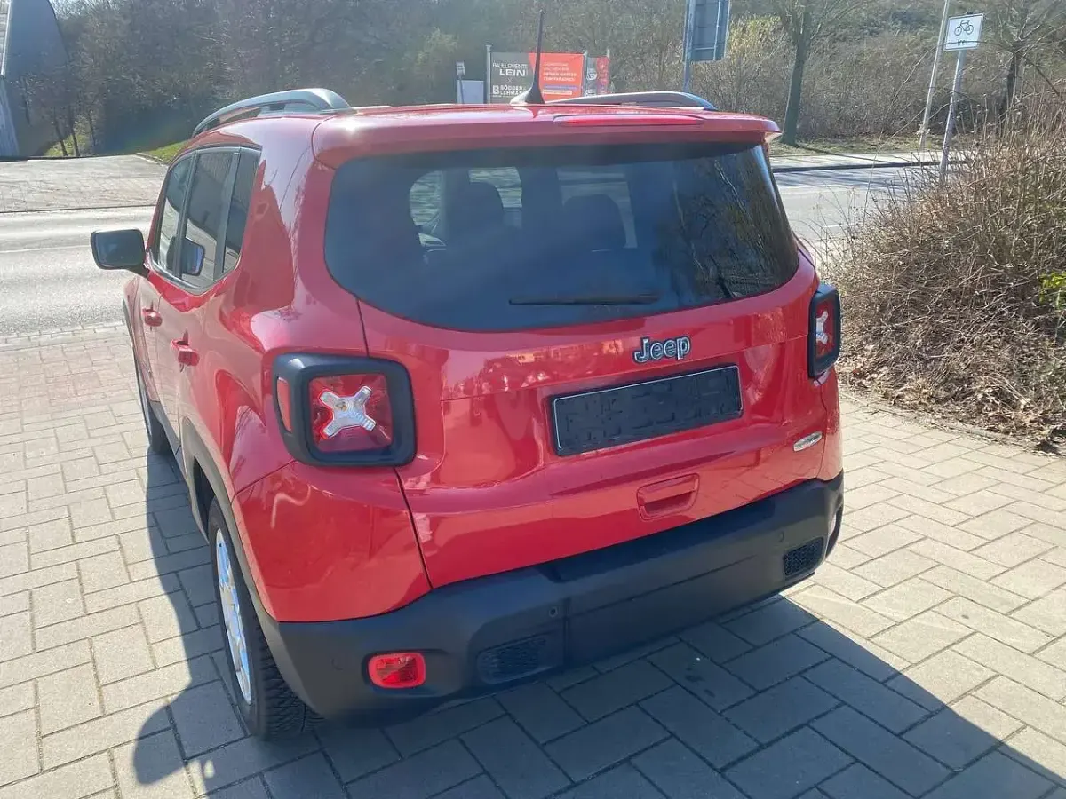 Gebraucht Jeep Renegade Longitude 120 PS (88 kW) 2018 Colorado red clear coat SUV