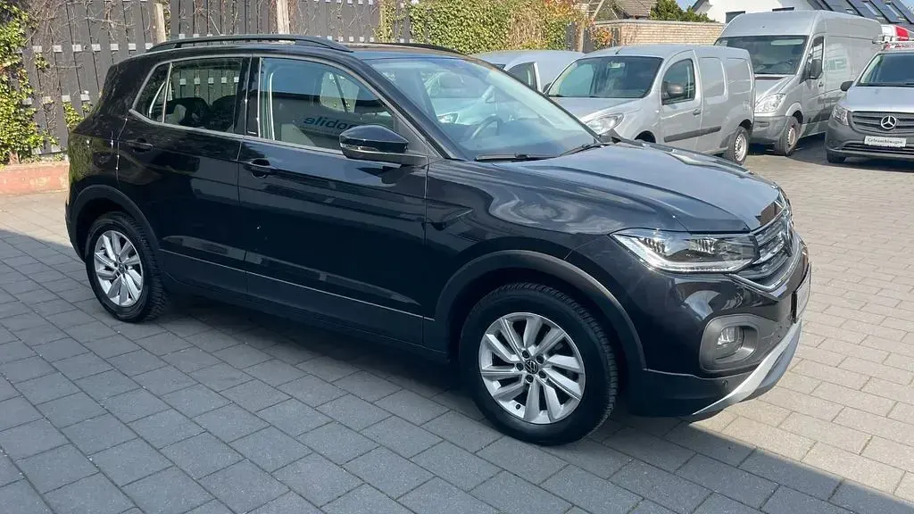 Gebraucht VW T-Cross 110 PS (80 kW) 2020 Deep black SUV