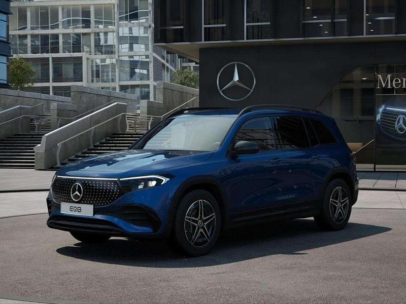 Spektralblau metallic Gebraucht 2025 Mercedes EQB350 AMG SUV | 43.880 € (Fairer Preis) - Bild 1/4