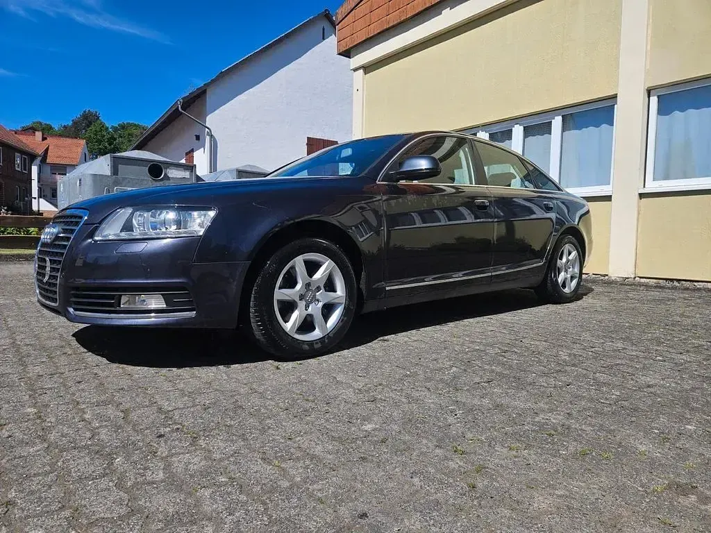 Gebraucht Audi A6 190 PS (139 kW) 2010 Grau Limousine
