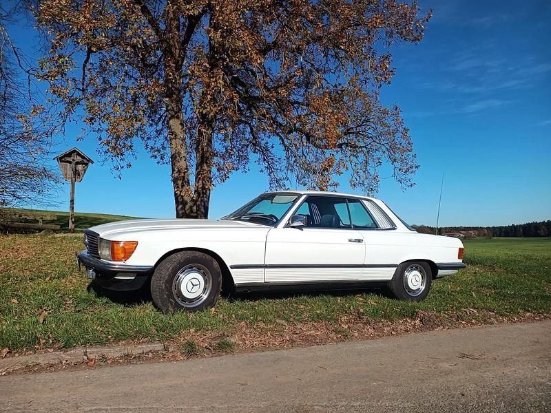 Weiß Gebraucht 1980 Mercedes SLC380 Coupé | 20.250 € - Bild 1/4