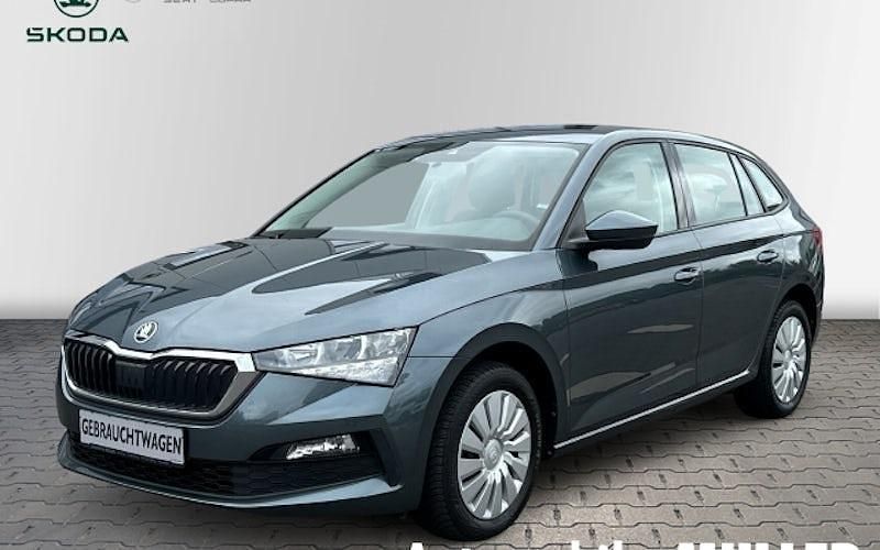 Grau Gebraucht 2020 Skoda Scala Cool Plus Kleinwagen | 14.250 € (Fairer Preis) - Bild 1/4