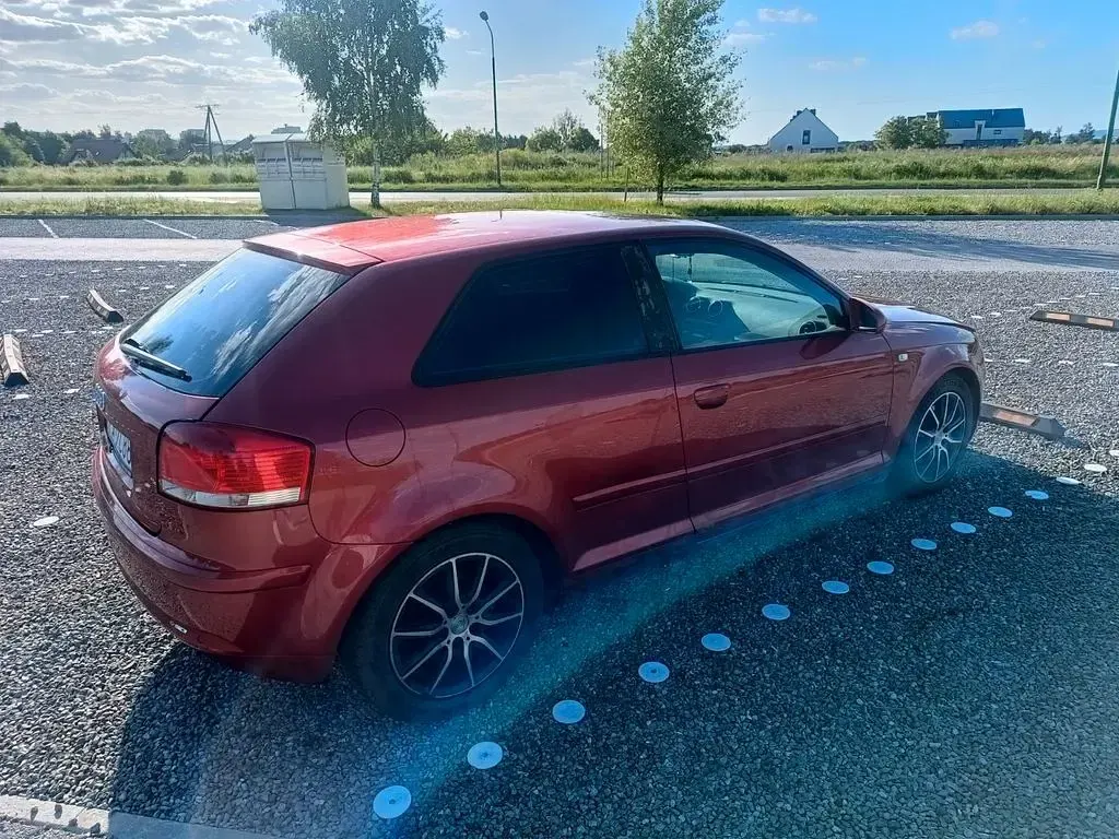 Gebraucht Audi A3 105 PS (77 kW) 2006 Rot Kleinwagen