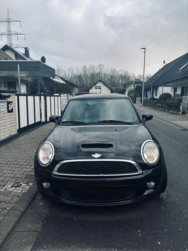 Schwarz Gebraucht 2009 Mini John Cooper Works Coupé Coupé | 5.500 € (Guter Preis) - Bild 1/4