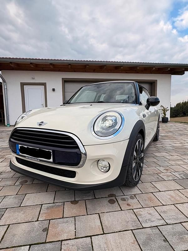 Beige Gebraucht 2016 Mini Cooper Kleinwagen | 10.980 € (Fairer Preis) - Bild 1/4