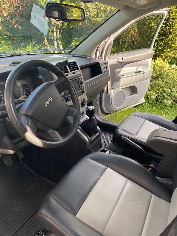 Grau Gebraucht 2007 Jeep Compass Limited SUV | 7.900 € (Fairer Preis) - Bild 1/4