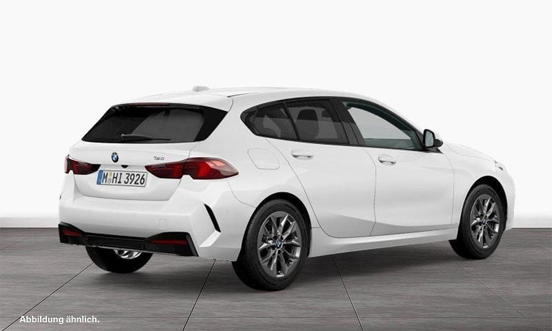Gebraucht BMW 120 Shadowline 156 PS (114 kW) 2025 Weiß Kleinwagen